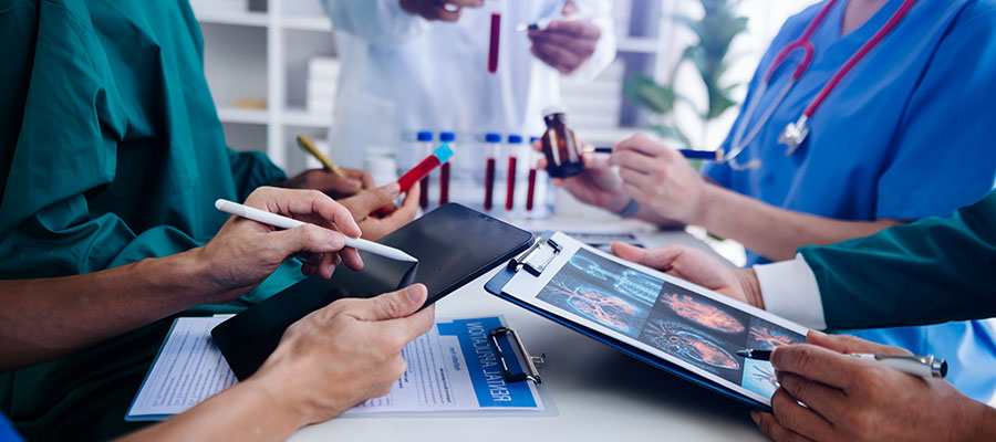 Hospital & Healthcare